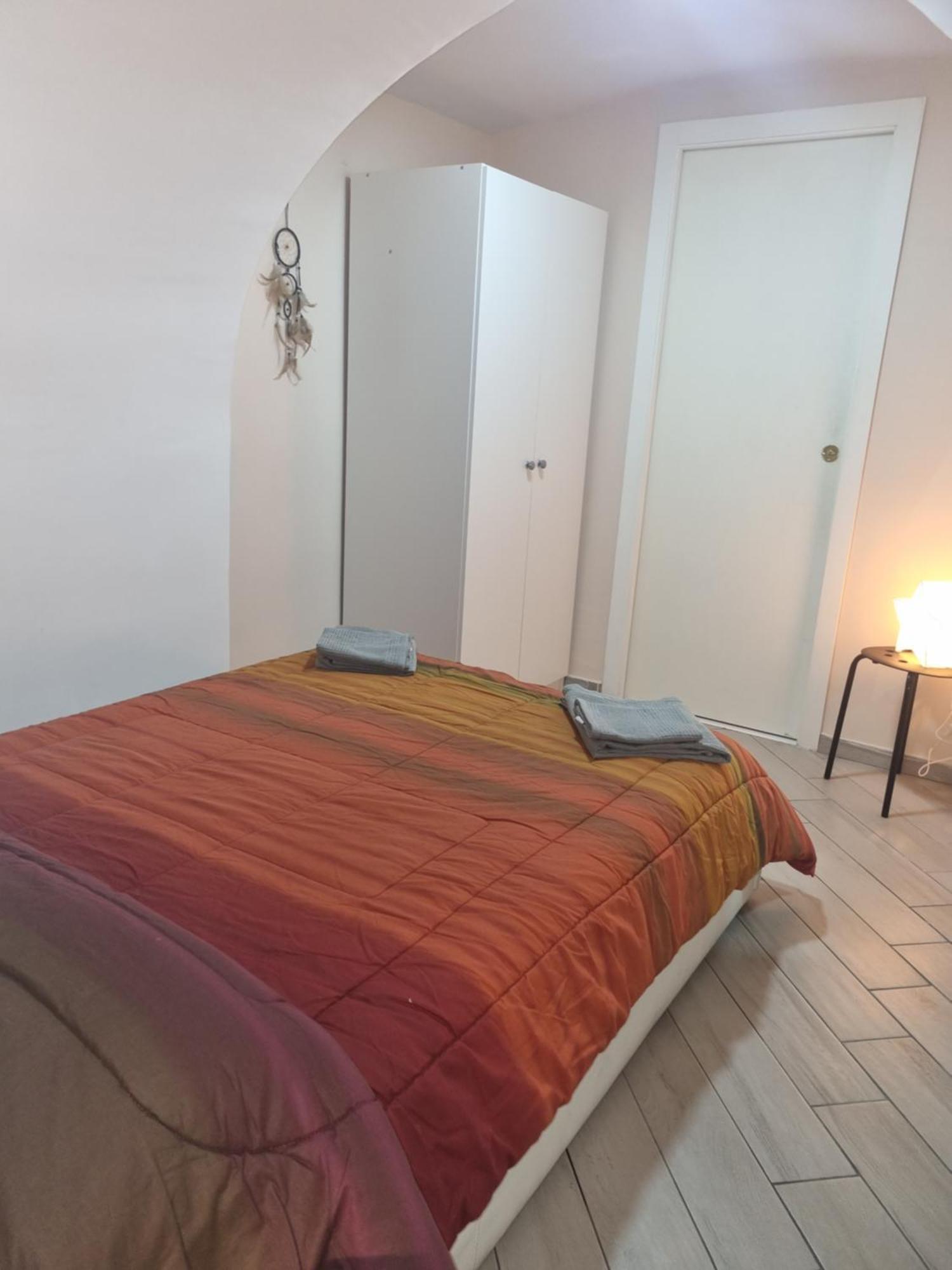 A Casarell Apartment Napoli Bagian luar foto